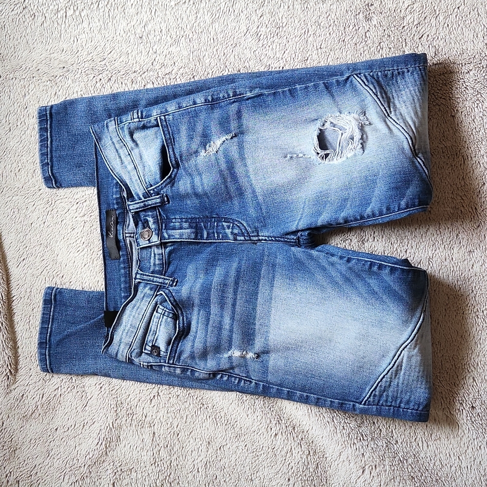 Kancan skinny jeans size 25 Estilo blue ripped distressed